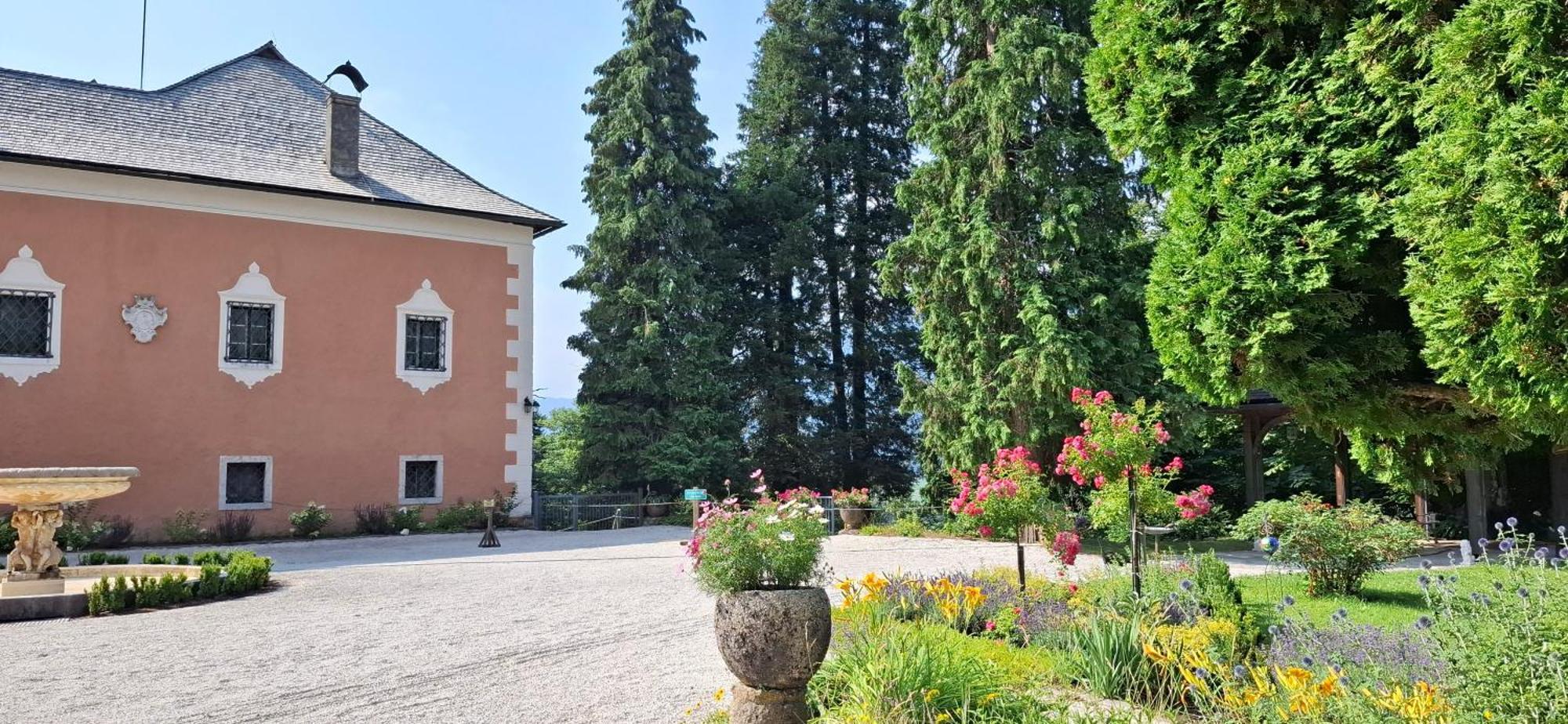 Ferienwohnungen Schloss Wasserleonburg Nötsch エクステリア 写真