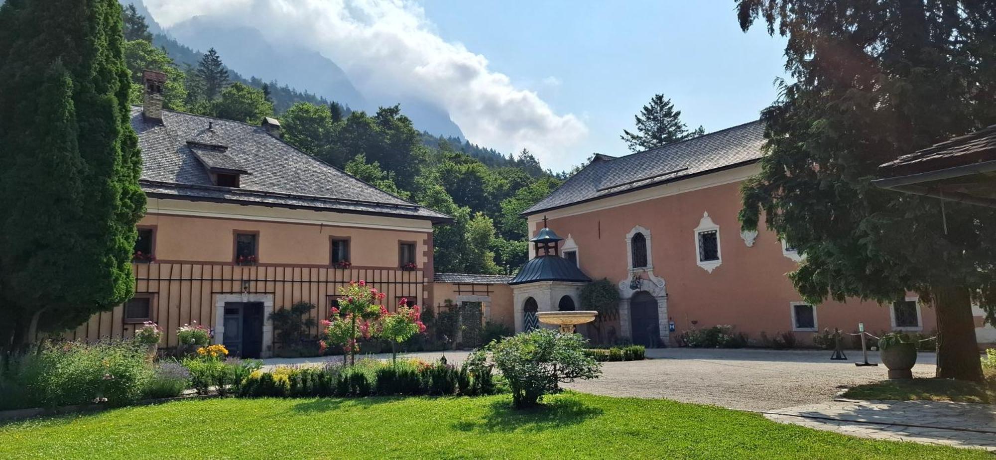 Ferienwohnungen Schloss Wasserleonburg Nötsch エクステリア 写真