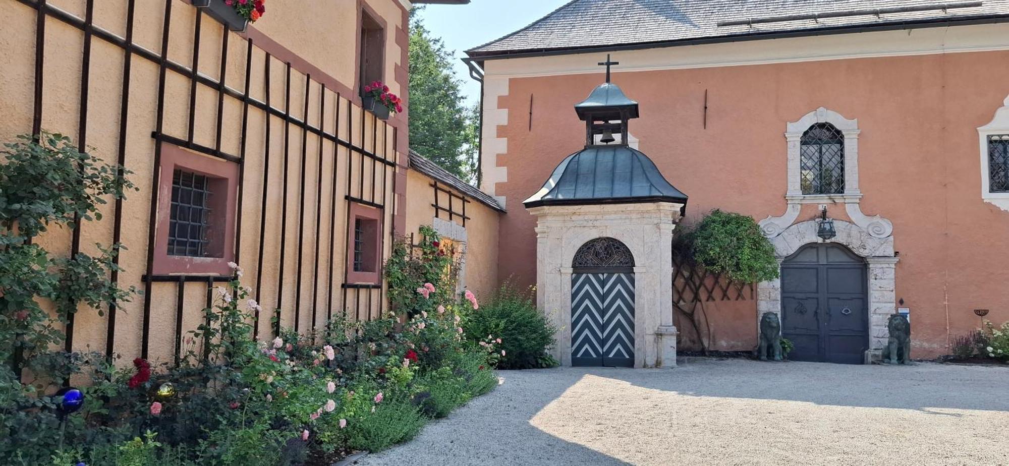 Ferienwohnungen Schloss Wasserleonburg Nötsch エクステリア 写真